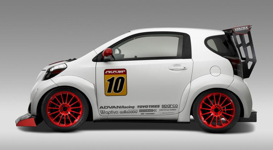  Scion iQ by Michael Chang 2011 года  (фото 11 из 12)